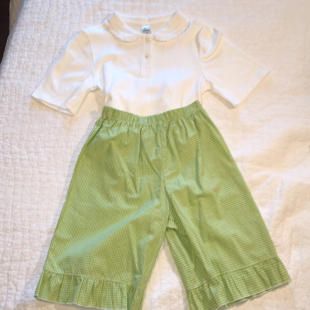 Matching designer set! Very versatile and comfy!